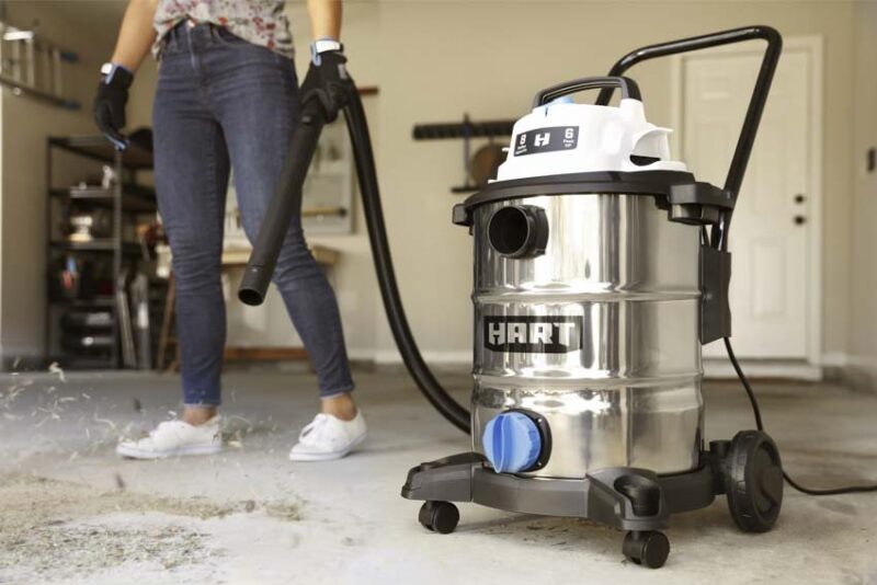 Best Value Shop Vac

HART 8-Gallon Stainless Steel Wet/Dry Vacuum VOC812SF 3701