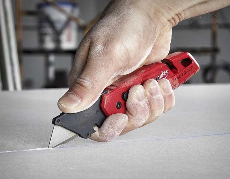 best folding utility knife

Milwaukee Fastback 48-22-1502